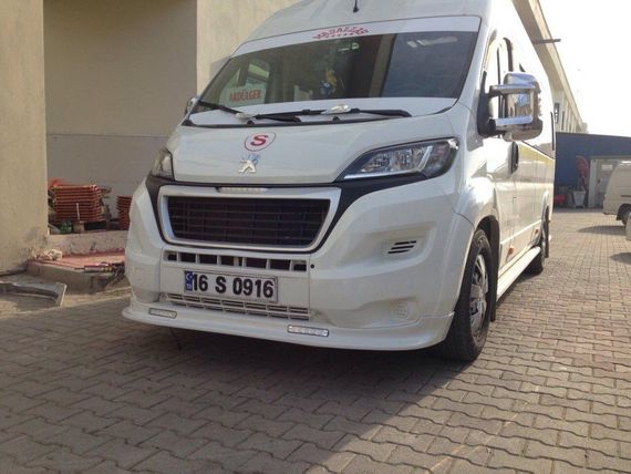 Передняя накладка 2014-2023 (узкая с LED, под покраску) для Peugeot Boxer 2006↗ и 2014↗ гг. | Зображення 2