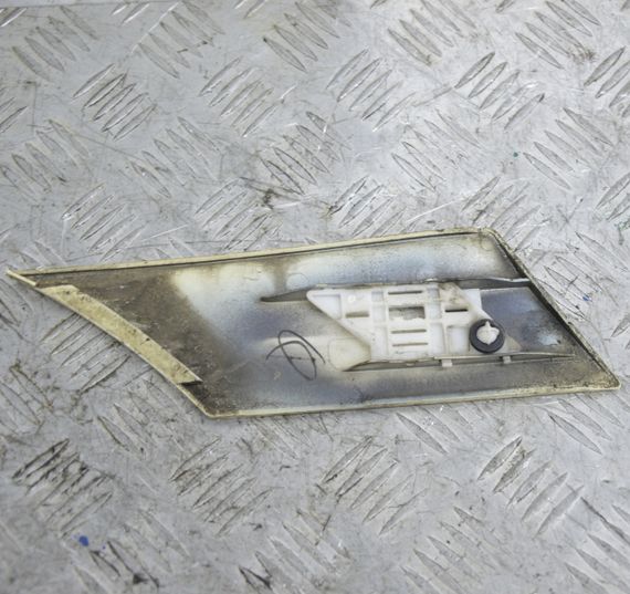 Молдинг заднього лівого крила Mercedes W245 2005-2011 Накладка крила ліва задня Мерседес в245 A1696983162 | Зображення 3