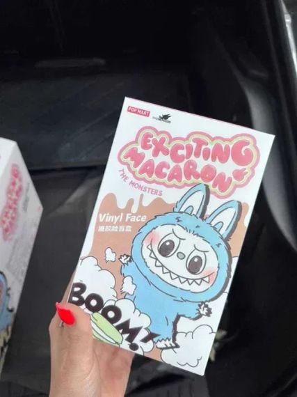 М'яка фігурка іграшка-сюрприз Labubu Лабубу – брелок 16 см брелок на сумку | Зображення 3