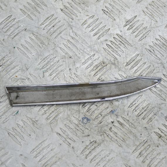 Накладка кутового скла передня ліва Ford Fiesta VII 2012-2017 Накладка передньої лівої квартирки Форд Фієста 7 447261 | Зображення 3