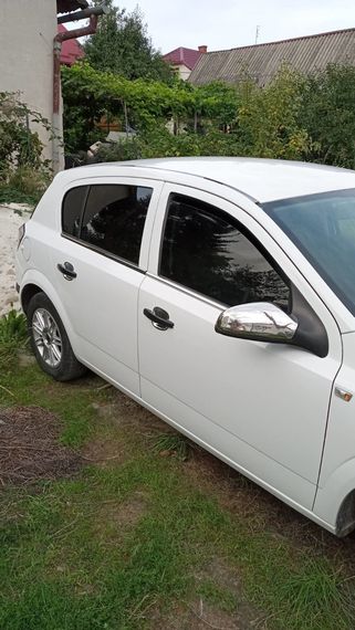 Зовнішня окантовка стекол (нерж) Sedan, Carmos - Турецька сталь для Opel Astra H 2004-2013рр | Зображення 1