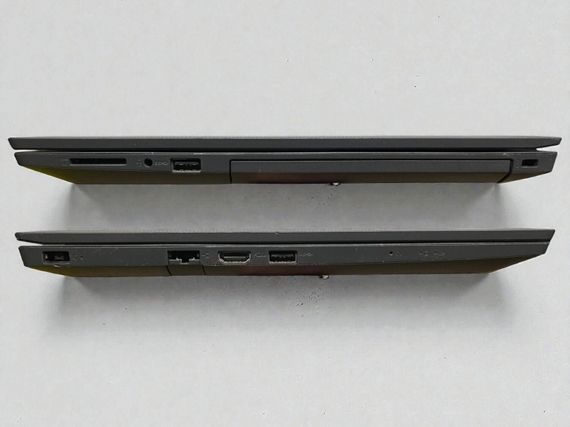 Ноутбук Lenovo V130-15IKB / 15.6" (1920x1080) TN / Intel Core i3-7020U (2 (4) ядра по 2.3 GHz) / 4 GB DDR4 / 120 GB SSD / Intel HD Graphics 620 / WebCam б/у | Зображення 7