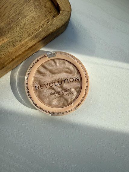 Хайлайтер Makeup revolution highlight reloaded - Just My Type (6.5 g) | Зображення 2