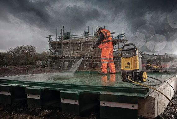 Мийка високого тиску DeWalt DXPW003E | Зображення 1