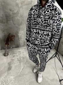 Костюм