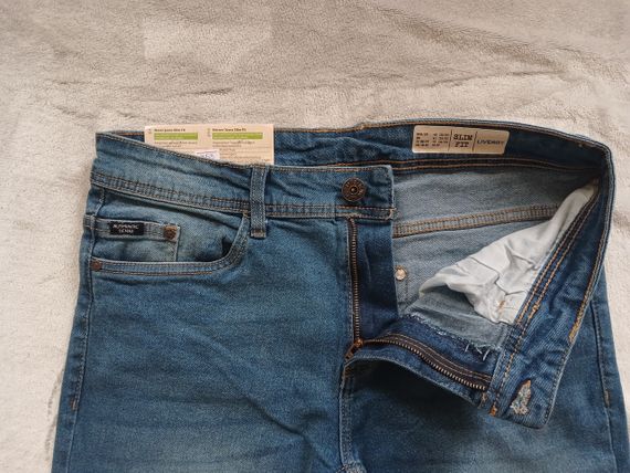 Джинсы зауженные р. 32/32 slim | Зображення 1