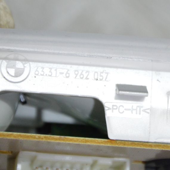Плафон салону задній BMW 5 E60 E61 2003-2010 Плафон освітлення салону кабіни БМВ е60 63316962057 6962057 | Зображення 2