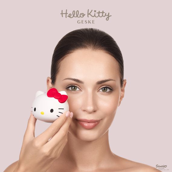 Ультразвукова щітка для обличчя GESKE Sonic Facial Brush 4в1 by Hello Kitty | Зображення 3
