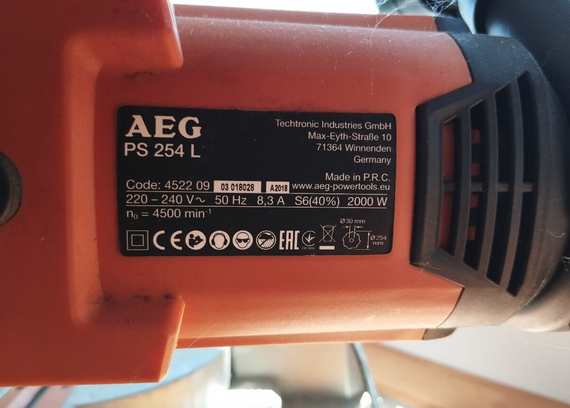 Пила торцовочная с протяжкой cетевая AEG PS254L (254 мм, 90 мм, 2000 Вт, 19.5 кг) | Зображення 6
