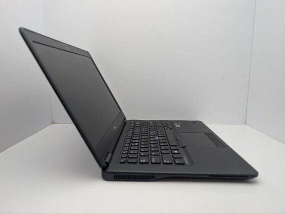 Ультрабук Dell Latitude E7450 / 14" (1920x1080) IPS / Intel Core i5-5300U (2 (4) ядра по 2.3 - 2.9 GHz) / 16 GB DDR3 / 120 GB SSD / Intel HD Graphics 5500 / WebCam б/у | Зображення 3