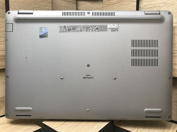 Ультрабук Dell Latitude 5430 / 14" (1920x1080) IPS / Intel Core i5-1235U (10 (12) ядер по 1.3 - 4.4 GHz) / 8 GB DDR4 / 240 GB SSD M.2 / Intel Iris Xe Graphics / WebCam / USB 3.2 / HDMI / Windows 10 б/у | Зображення 8