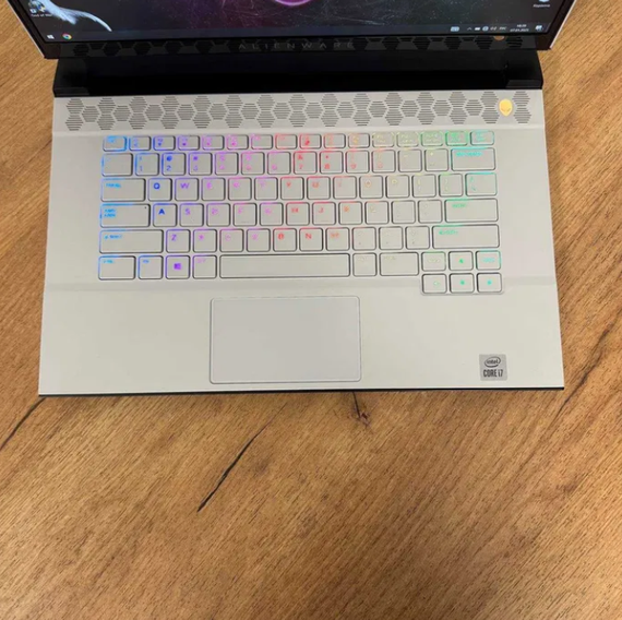 Ноутбук Dell Alienware m15 R4 144Hz i7 10870H 32Gb SSD 512Gb RTX 3070 Б/В | Зображення 3