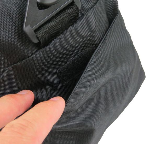 Спортивная сумка для фитнеса  Wallaby 18 л черная | Зображення 5