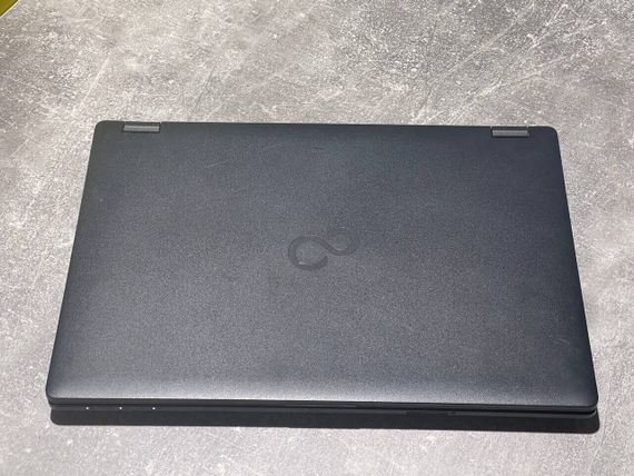 Ноутбук Fujitsu LifeBook E5411 / 14" (1920x1080) IPS / Intel Core i3-1115G4 (2 (4) ядра по 1.7 - 4.1 GHz) / 8 GB DDR4 / 240 GB SSD / Intel UHD Graphics / WebCam / 4G б/у | Зображення 7