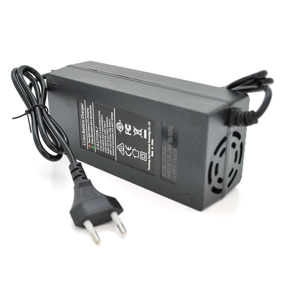 Зарядка Jinyi для АКБ LiFePO4 12V(14.6V),4S,2A,шт. 5.5,с индикацией,BOX
