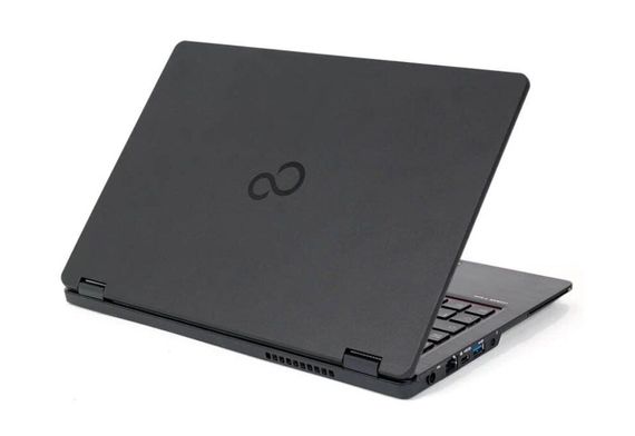 Нетбук Fujitsu Lifebook U729 / 12.5" (1920x1080) IPS / Intel Core i3-8130U (2 (4) ядра по 2.2 - 3.4 GHz) / 8 GB DDR4 / 256 GB SSD M.2 / Intel UHD Graphics 620 / WebCam б/у | Зображення 1