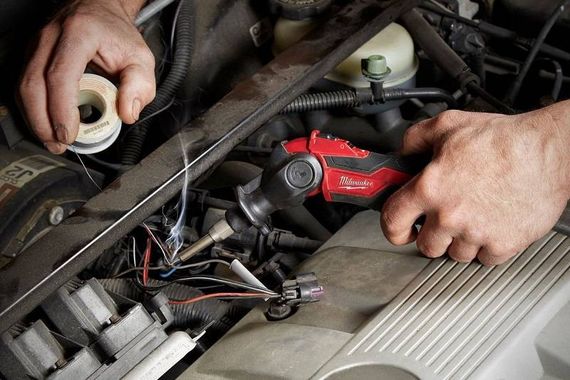 Паяльник акумуляторний Milwaukee M12 SI-201C 4933459761 без АКБ и ЗП | Зображення 1