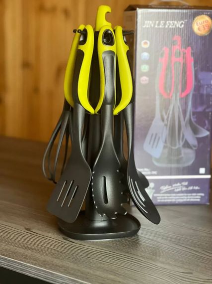 Набір кухонного приладдя ЗЕЛЕНИЙ KITCHEN TOOLS, 7 предметів Кухонний набір з підставкою | Зображення 1