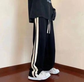 Женские свободные штаны палаццо трикотажные с лампасами HI2730 цвет черный, размер onesize 42/48