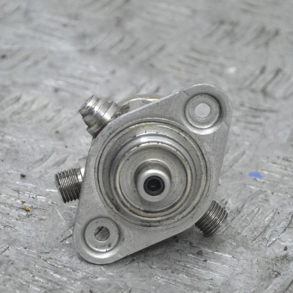 ПНВТ BMW F01 F04 F07 F10 F11 F12 F13 X5 X6 2007-2015 Паливний насос високого тиску БМВ 13517595339