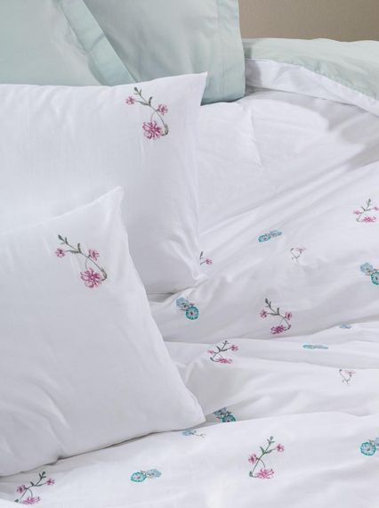 Комплект постільної білизни Cotton Box Brode Saten 200×220 Ella Mint | Зображення 1