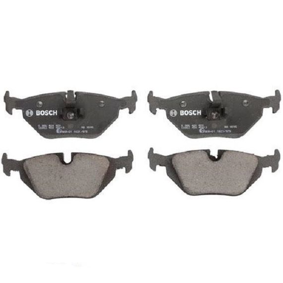 Гальмівні колодки Bosch дискові задні BMW 3 320i,d,323i,318i,328Ci,xi —07 0986424484