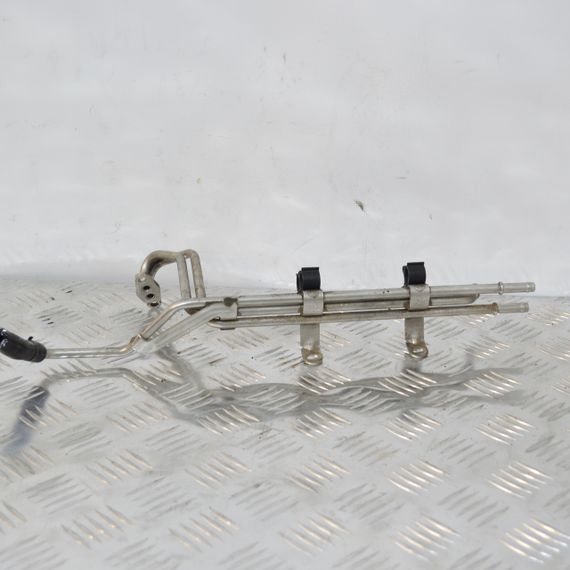 Трубка системи охолодження 1.2 TSI Volkswagen Golf VI 2008-2013 Патрубок води Фольксваген Гольф 6 03F121497A | Зображення 1