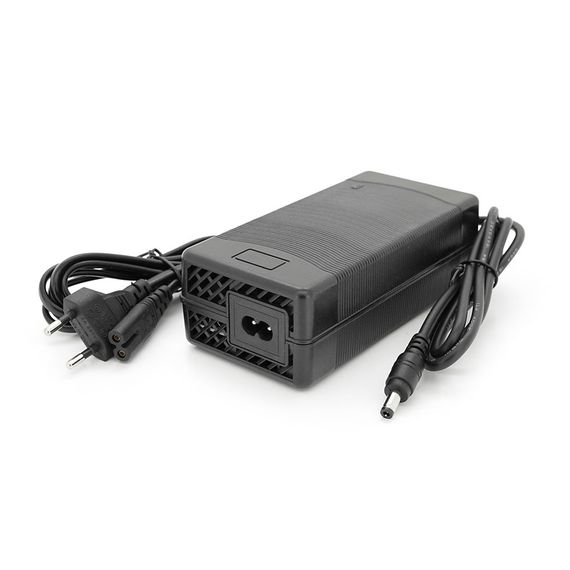 Зарядка для АКБ Li-ion 16.8V,4S,10A,шт. 5.5х2.5мм,135x55x45mm. 0.5 кг