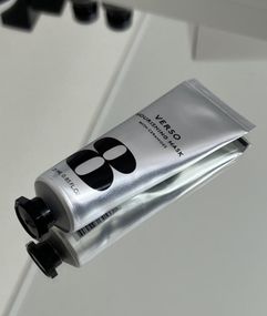 Зволожуюча маска для обличчя Verso skincare nourishing face mask
