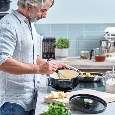 Каструля KitchenAid чавунна з кришкою 3,3 л Чорна (CC006058-001) | Зображення 4