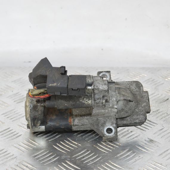 Стартер 1.8 / 2.0 Mazda 6 GG 2002-2008 Стартер Мазда 6 ГГ M00T90981