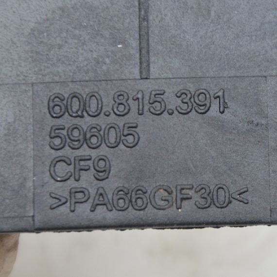 Кришка фільтра салону Volkswagen Polo 2005-2015 Накладка фільтра салону Фольксваген Поло 6Q0815391 | Зображення 2