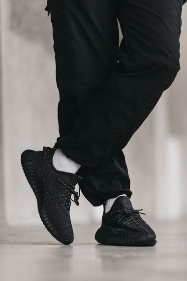 Кросівки Yeezy Boost 350 v2 Black , В'єтнам 0156 | Зображення 3