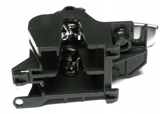 Nissan Pathfinder (от 2004-) правая задняя ручка внутренняя с кнопкой блокировки дверей ХРОМ Ниссан Патфайндер | Зображення 1