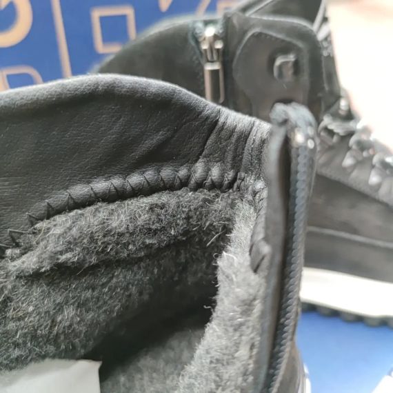 Современные зимние кроссовки с утеплителем 42 размер | Зображення 5