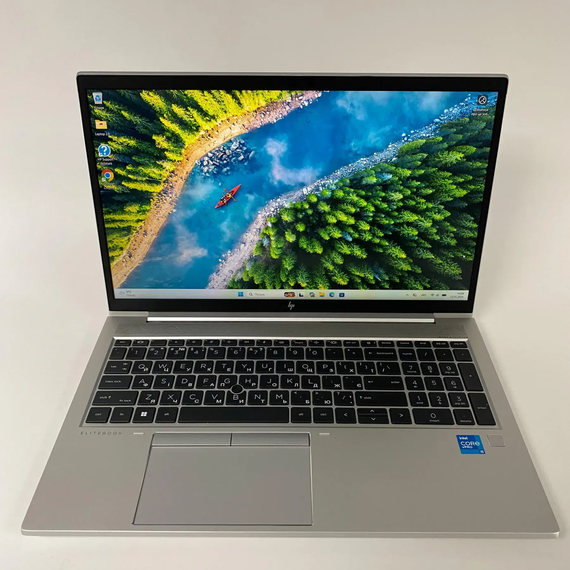 Ультрабук Б-класс HP EliteBook 850 G8 / 15.6" (1920x1080) IPS / Intel Core i5-1145G7 (4 (8) ядра по 2.6 - 4.4 GHz) / 16 GB DDR4 / 256 GB SSD / Intel Iris Xe Graphics / WebCam / USB Type-C / TouchID б/у + Подарок Беспроводная мышь / USB | Зображення 1