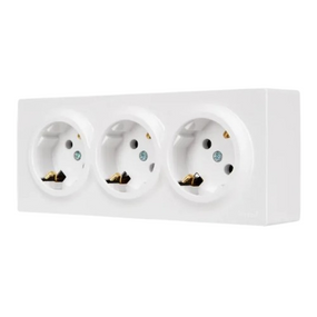 LETO білий Розетка зовнішня 3-а із заземленням Лезард