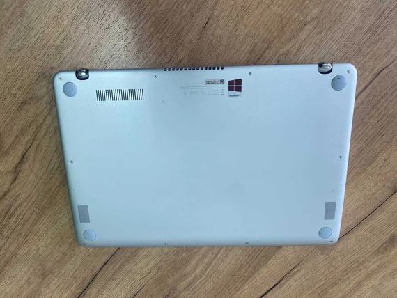 Ноутбук Сенсорний Asus Q504U X360 15.6"FHD/IPS/i5 7200U/12Gb/SSD256Gb/IntelHD | Зображення 3