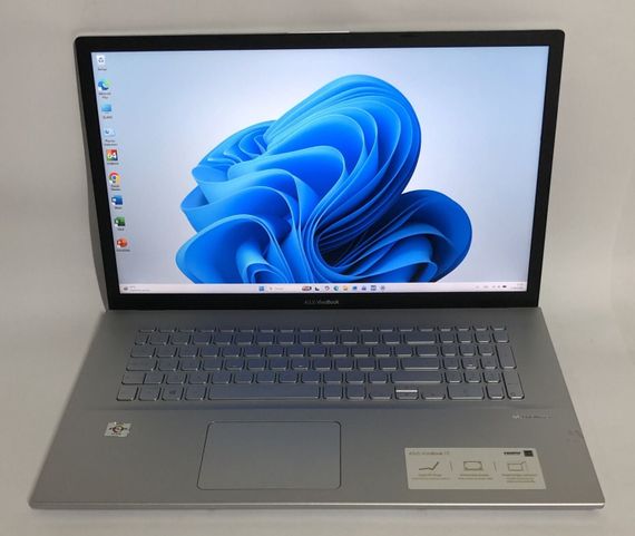 Ноутбук Asus VivoBook 17 M712DA / 17.3" (1920x1080) IPS / AMD Athlon Silver 3050U (2 ядра по 2.3 - 3.2 GHz) / 8 GB DDR4 / 512 GB SSD / AMD Radeon RX Vega 2 Graphics / WebCam / Win 11 Home б/у + Подарок Флеш-накопитель Kingston 64GB | Зображення 1