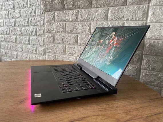 Ноутбук Dell G7 7500 15.6" 4K OLED i7 10750H 16Gb SSD 1Tb RTX2070 MaxQ-8Gb | Зображення 2