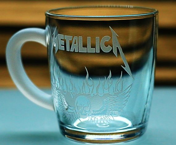 Скляна чашка 350 мл  Metallica з гравіюванням кружка для фаната металу Рок-атрибутика  подарунок металісту | Зображення 1