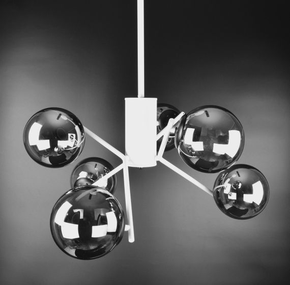 Люстра стельова на 6 лампочок 25967 Білий 70х63х63 см. | Зображення 4