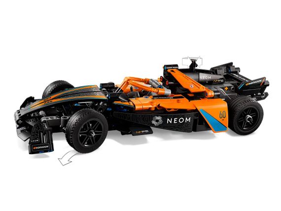Конструктор LEGO Technic Автомобіль для перегонів NEOM McLaren Formula E 42169 | Зображення 6
