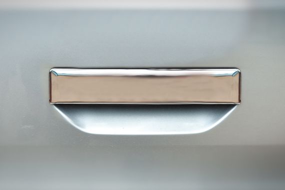 Накладка на заднюю ручку (нерж) OmsaLine - Итальянская нержавейка для Volkswagen T6 2015-2024, | Зображення 1