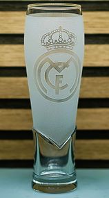 Пивний келих крафтовий 440 мл Реал Мадрид Real Madrid з гравіюванням подарунок для фаната ФК  футбольний матовий