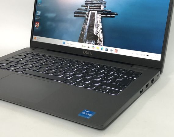 Ноутбук Б-клас Dell Latitude 3440 / 14" (1920x1080) IPS / Intel Core i3-1315U (6 (8) ядер по 1.2 - 4.5 GHz) / 8 GB DDR4 / 256 GB SSD / Intel UHD Graphics / WebCam / Win 11 Pro б/в + Подарунок Флеш-накопичувач Kingston DataTraveler Exodia S 64GB | Зображення 8