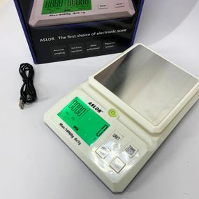 Настольные кухонные весы с подсветкой экрана, Кухонные весы для кондитера Точные AV-24