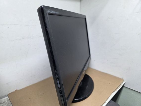Монитор Б-класс LG Flatron W2243T-PF / 22" (1920x1080) TN / 1x DVI, 1x VGA / Кабели в комплекте б/у | Зображення 3