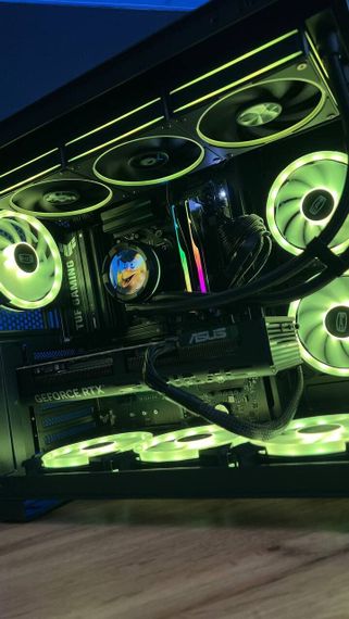 Збірка на замовлення: ігровий ПК PCCooler C3 T500 ARGB Black Tower / AMD Ryzen 7 9800X3D (8 (16) ядер по 4,7 - 5,2 ГГц) / 64 ГБ DDR5 / 500 ГБ SSD M.2 + 2000 ГБ SSD M.2 / nVidia GeForce RTX 5080, 16 ГБ GDDR7, 256-bit / 850 Вт | Зображення 5