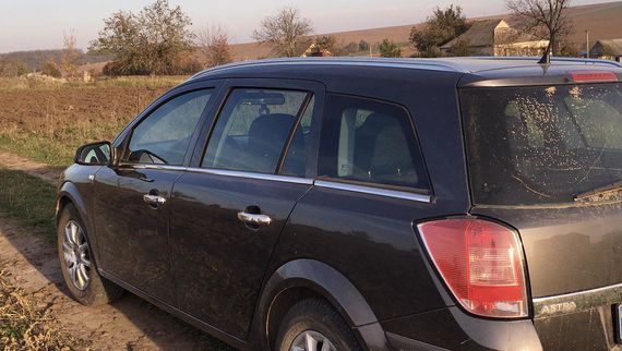 Зовнішня окантовка стекол (нерж) Hatchback, Carmos - Турецька сталь для Opel Astra H 2004-2013рр | Зображення 5